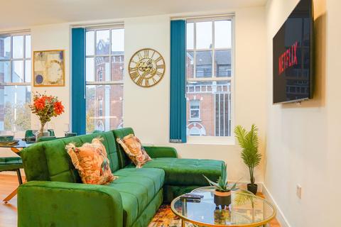 1 bedroom flat to rent, Barnard Mews, London SW11