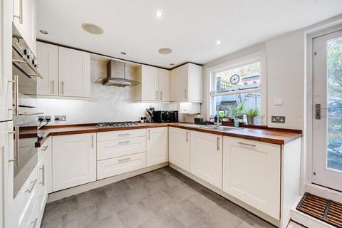 3 bedroom terraced house for sale, Chesham,  Buckinghamshire,  HP5