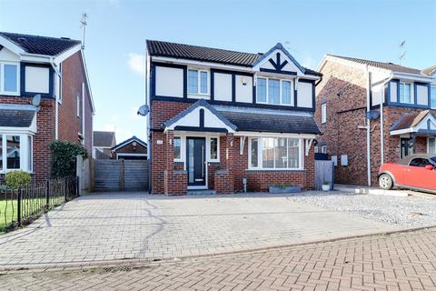 3 bedroom detached house for sale, Cohort Close, Brough