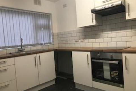 2 bedroom end of terrace house to rent, Fanshawe Walk, Crewe CW2