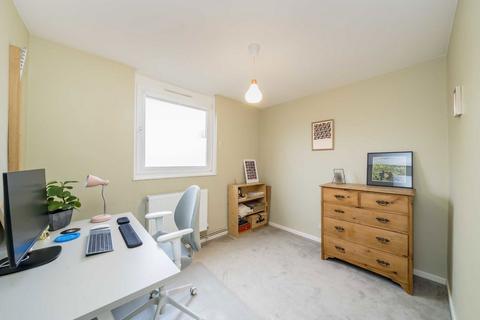 3 bedroom flat for sale, Fairbridge Road, London N19