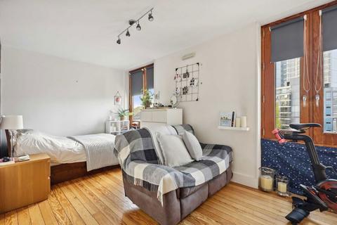 Studio for sale, Garratt Lane, London SW18