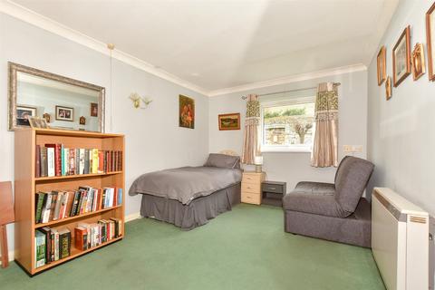 1 bedroom ground floor flat for sale, Coombe Valley Road, Dover, Kent