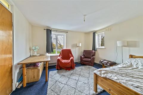 1 bedroom apartment for sale, Robin Close