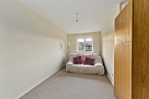 1 bedroom apartment for sale, Robin Close