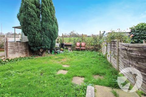 213 Kingsground, London, SE9 5ET