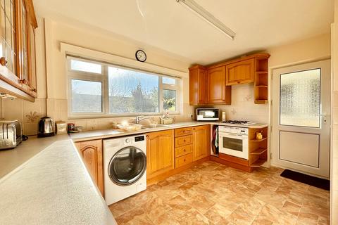 28 Saltdean Way, Bexhill-on-sea, TN39 3SS