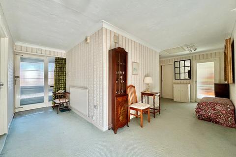 28 Saltdean Way, Bexhill-on-sea, TN39 3SS