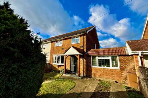 4 bedroom semi-detached house for sale, Comet Road, Stanwell, Staines-upon-Thames, Surrey, TW19