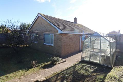 2 bedroom detached bungalow for sale, Southlea, Braunton