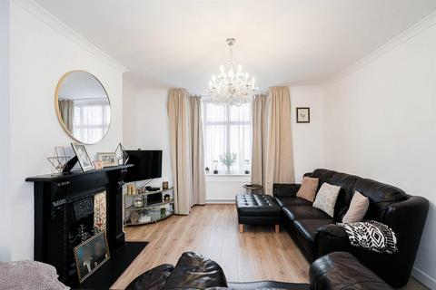 3 bedroom terraced house for sale, Frankland Road, Chingford