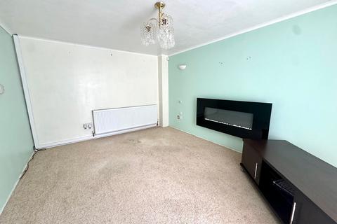 2 bedroom terraced house to rent, Davidstow Close, HU7, Hull, HU7