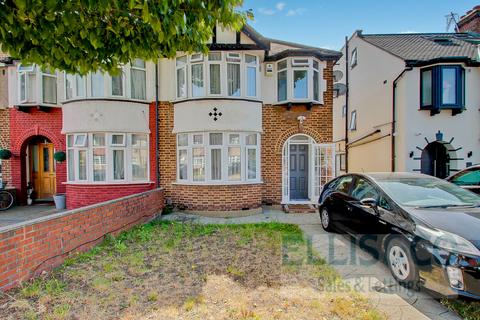 3 bedroom end of terrace house for sale, Stanley Avenue, Greenford, UB6