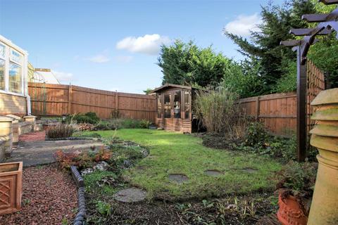 2 bedroom detached bungalow for sale, Firdale Avenue, Rushden NN10