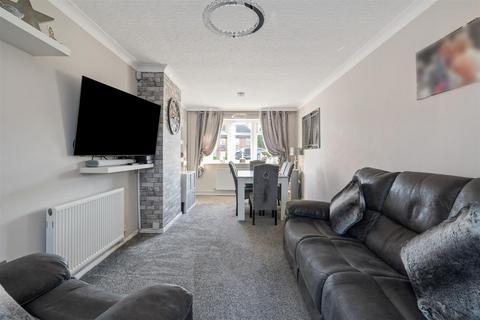 7 Campden Green, Solihull, B92 8HQ