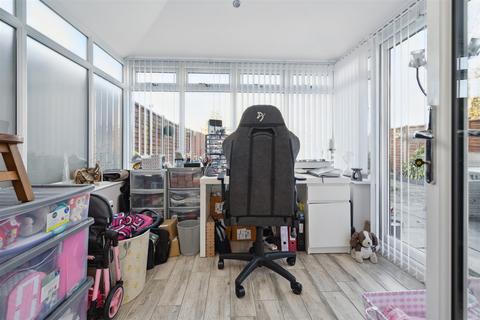 7 Campden Green, Solihull, B92 8HQ