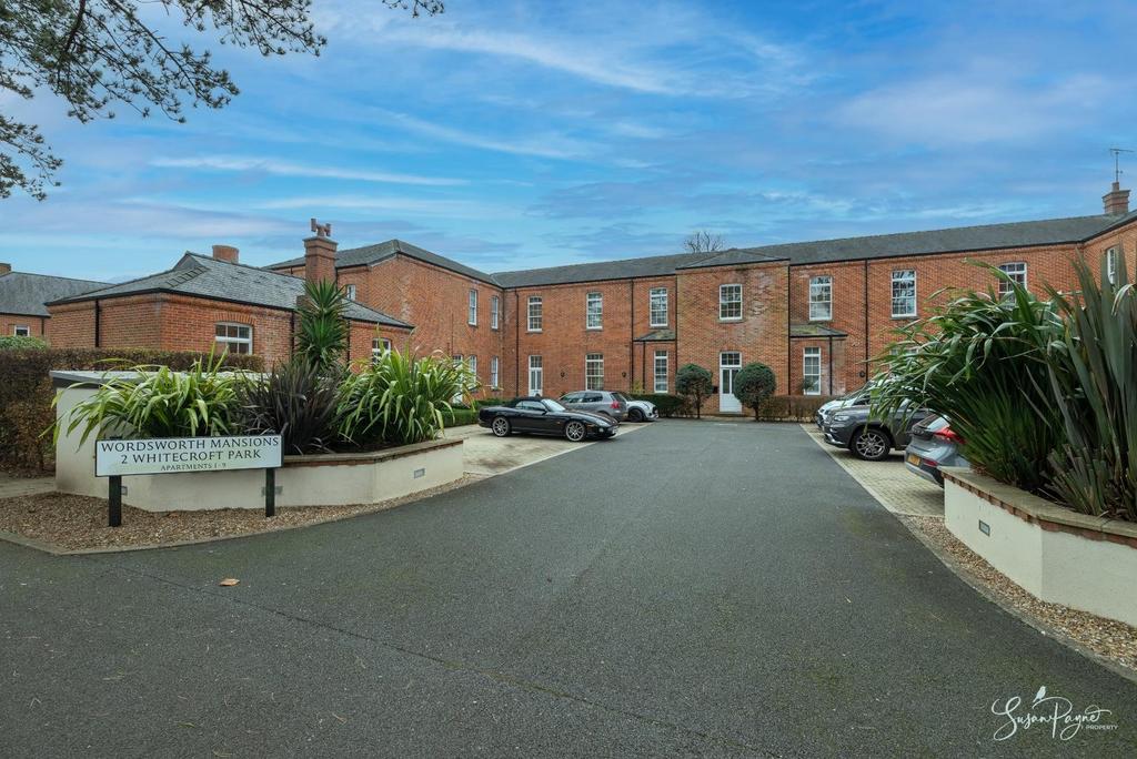 Welcome to 3 Wordsworth Mansions