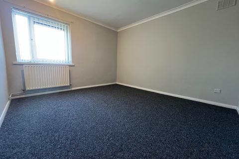 2 bedroom flat to rent, Linacre Road, Hampshire SO19