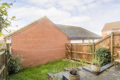 4 bedroom terraced house to rent, Tungstone Way, Market Harborough