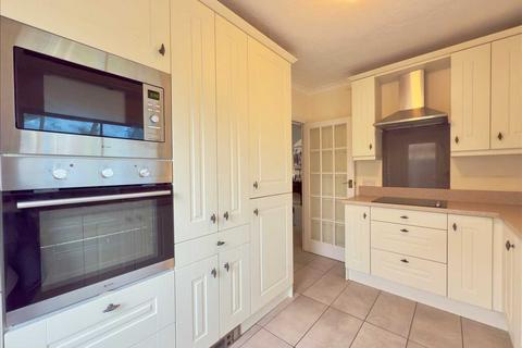 3 bedroom detached house for sale, Leigh on Sea SS9