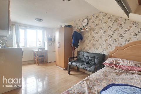34 Maplethorpe Road, Thornton Heath, CR7 7LY