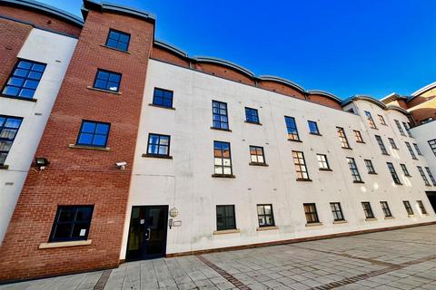2 bedroom apartment for sale, Curzon Place, Gateshead