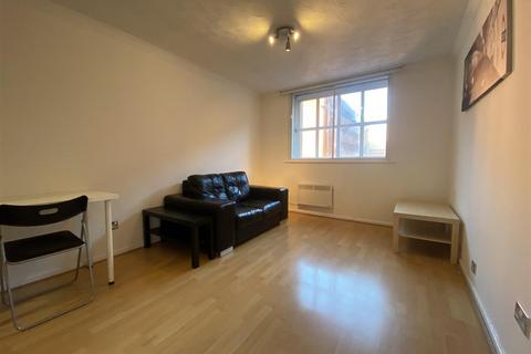 1 bedroom apartment to rent, Lancaster Houseity, City Centre