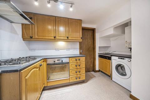 2 bedroom flat to rent, Garratt Terrace, Tooting Broadway, London, SW17