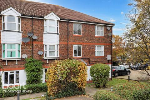 2 bedroom flat for sale, Fiveacre Close, Thornton Heath