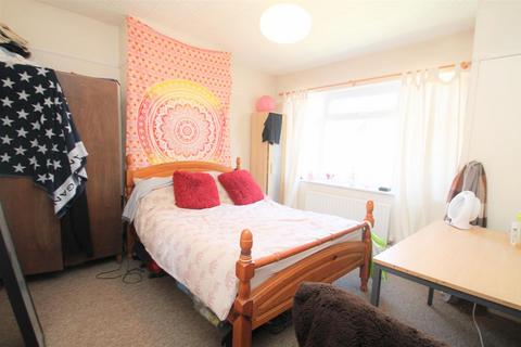 4 bedroom terraced house to rent, BPC00123 *STUDENT PROPERTY* Beverley Road, Horfield, Bristol, BS7