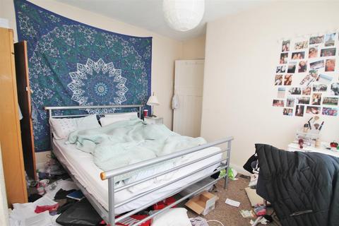 4 bedroom terraced house to rent, BPC00123 *STUDENT PROPERTY* Beverley Road, Horfield, Bristol, BS7