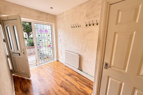 3 bedroom end of terrace house for sale, 2 Brookside Road, Brislington, Bristol, Bristol BS4 4JS