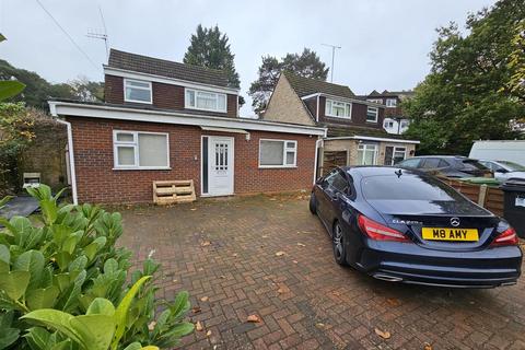 5 bedroom detached house for sale, Oriental Road, Woking GU22