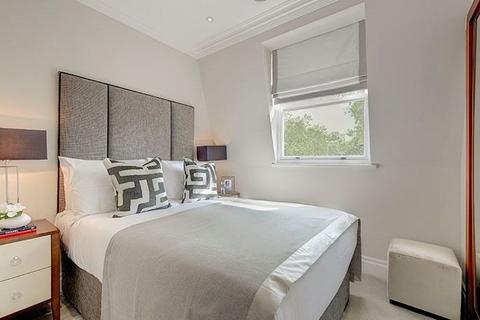 2 bedroom flat to rent, 86-92 Kensington Garden Square, London  W2