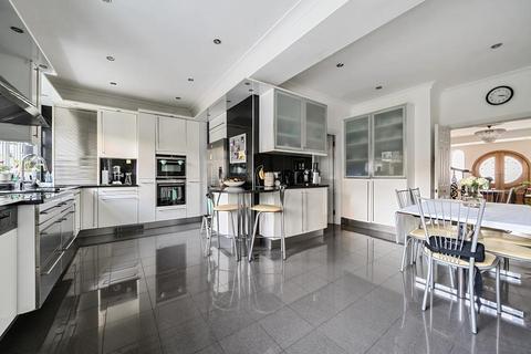 6 bedroom detached house for sale, Chessington Avenue,  Finchley,  N3