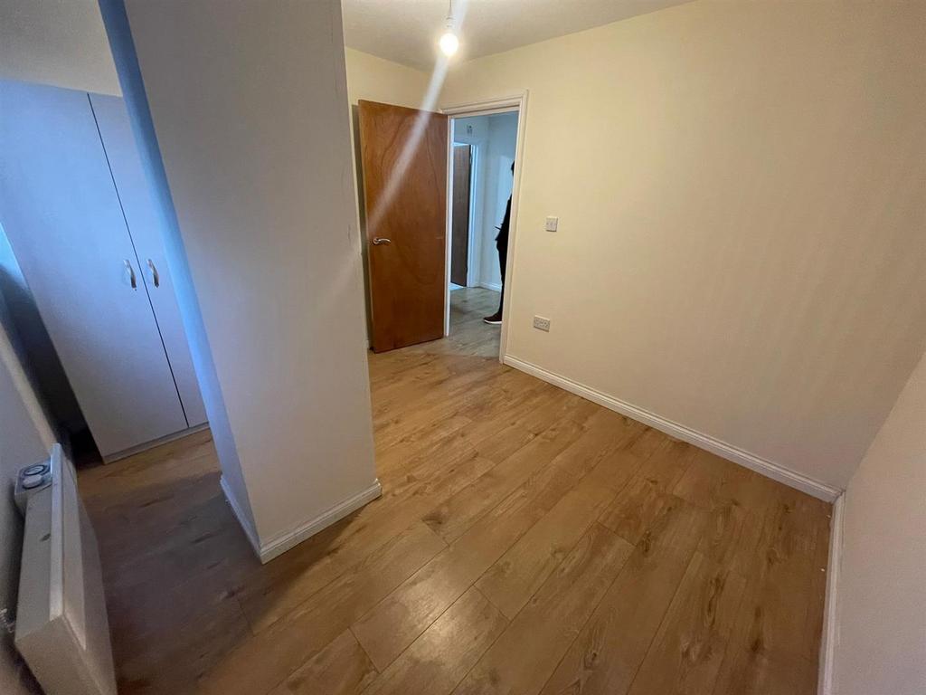 2 bed