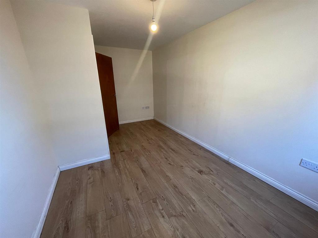 2 bed