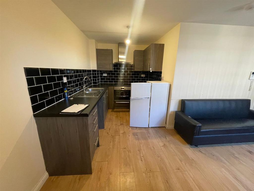 2 bed