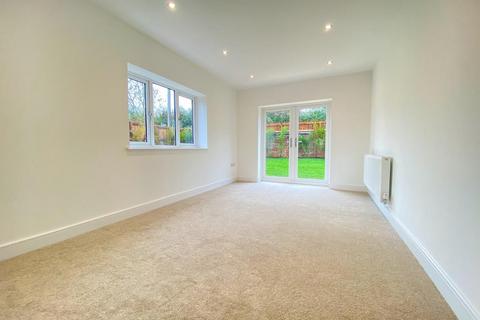 2 bedroom bungalow for sale, Derby Road, Derby DE65