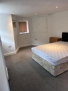 1 bedroom ground floor flat to rent, Egerton Road, Manchester M14