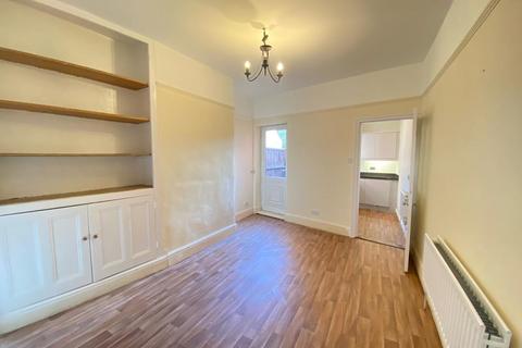 2 bedroom terraced house to rent, Sherwin Street, Derby DE22