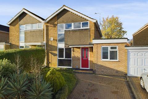 3 bedroom semi-detached house for sale, Bideford Green, Linslade, Leighton Buzzard, LU7