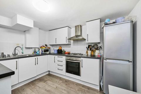 1 bedroom flat to rent, Lauriston Road, London E9