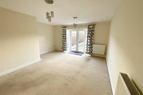 31 Cwrt Lando, Pembrey, Burry Port, SA16 0YE