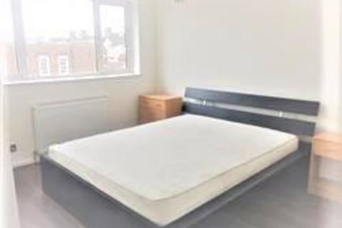 2 bedroom flat to rent, Cranbrook Road, IG2 6SU