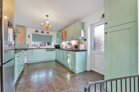 4 bedroom semi-detached house for sale, Bramble Way, Kilburn