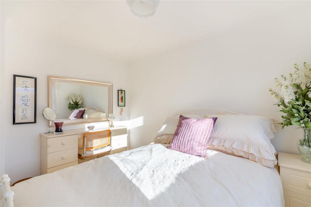 8629085-interior13.jpg
