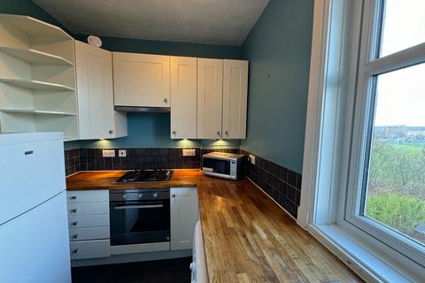 1 bedroom flat to rent, Redford Road, Colinton, Edinburgh, EH13