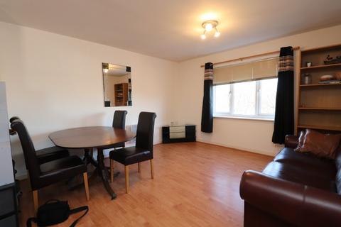 1 bedroom flat to rent, Gabriel Court, Leeds, West Yorkshire, LS10