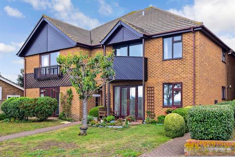 2 bedroom apartment for sale, Miles Way, Birchington, Kent